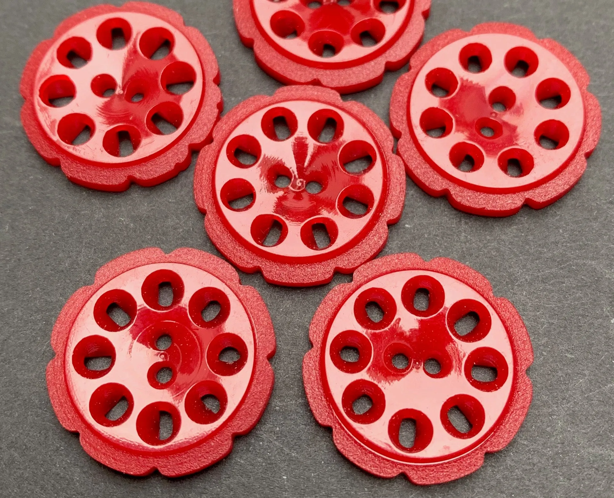 6 or 24 Scarlet 2.2cm Vintage French  Buttons