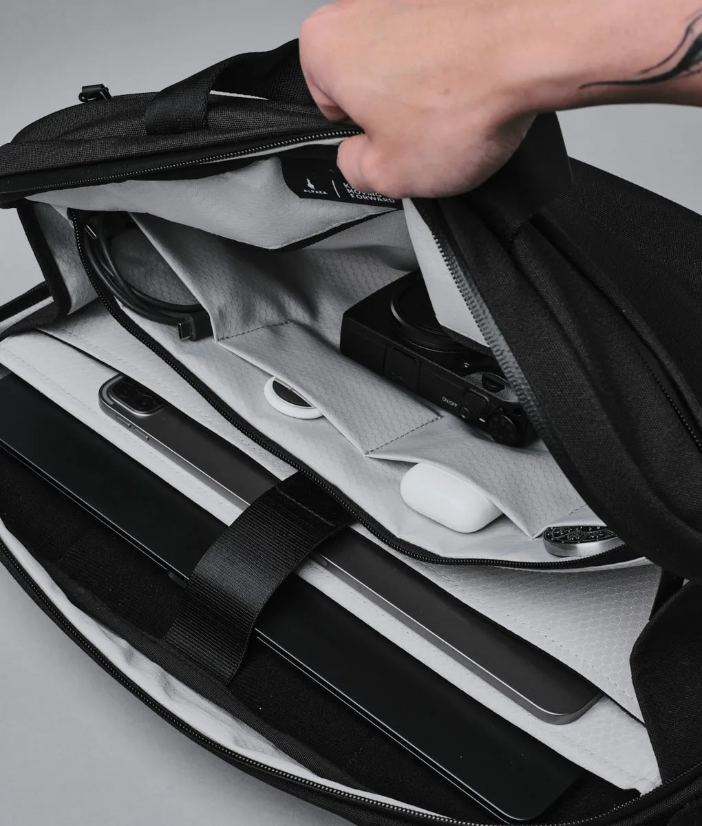 Element Tech Brief Pro