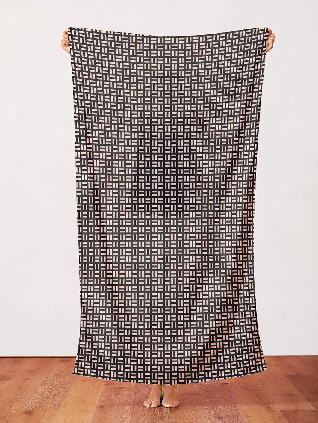 Striped Checks - Black/White